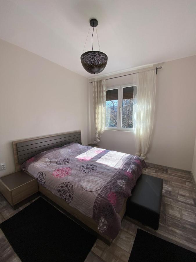 Apartmani Vila Cetinje Eksteriør bilde