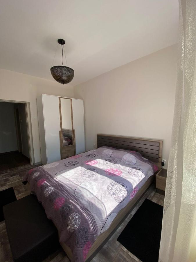 Apartmani Vila Cetinje Eksteriør bilde
